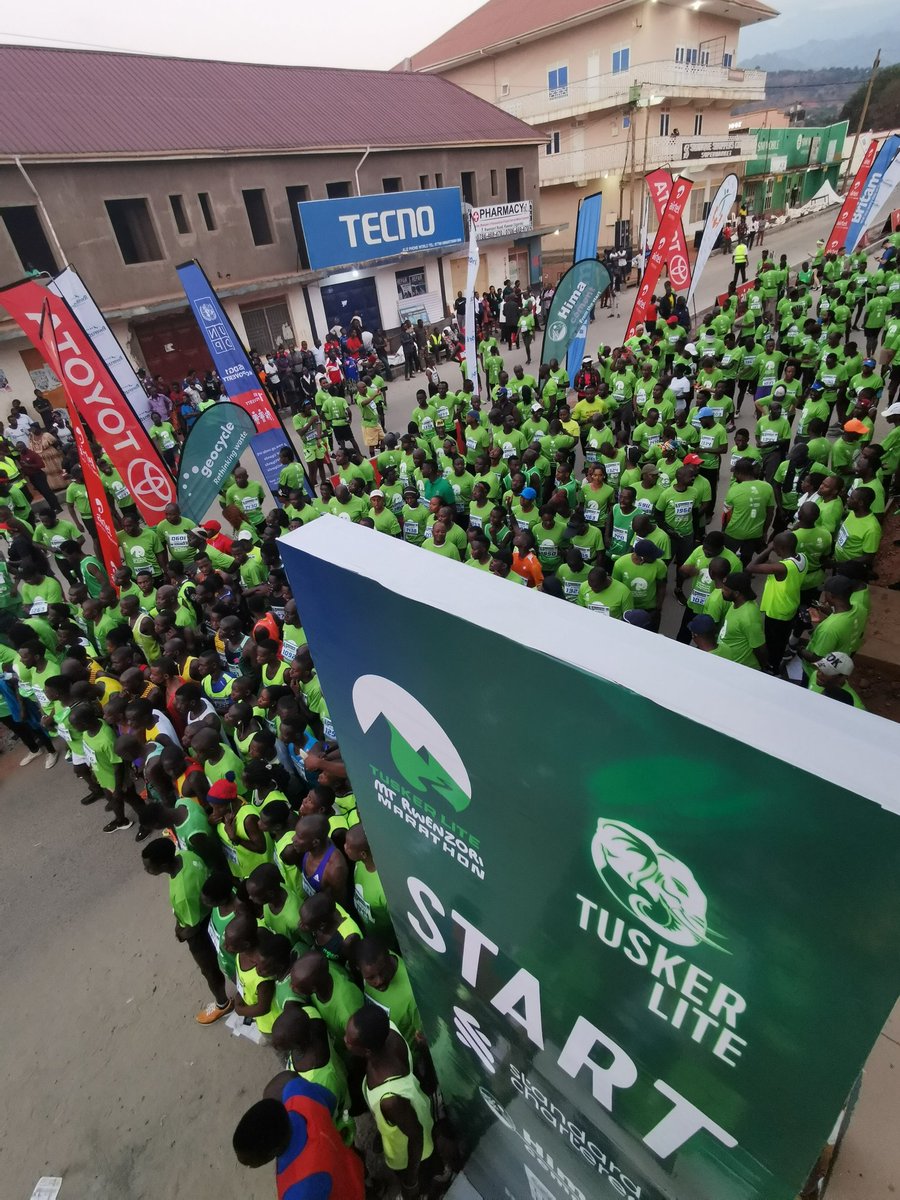 MauriceMugisha's tweet photo. My very first @RwenzoriMarathn, won't be my last, quite the experience in this extremely hot Kasese. Job well done @wekesa_amos and team, promoting Uganda's gem - Rwenzori. #TuskerLiteRwenzoriMarathon https://t.co/DVVuXktBtG