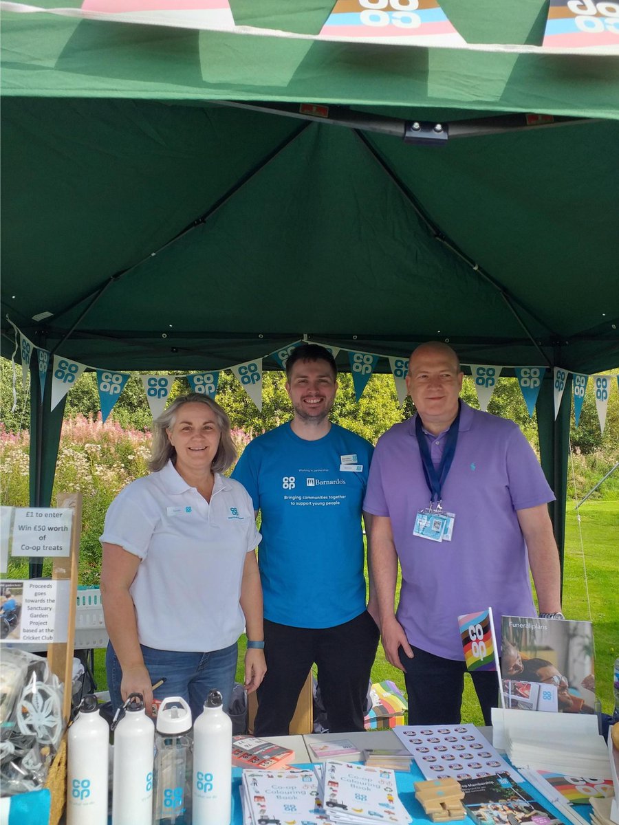 Great afternoon at Livingston Cricket Club Fundraising with @coopuk for a community garden #community #WestLothian #Livingston