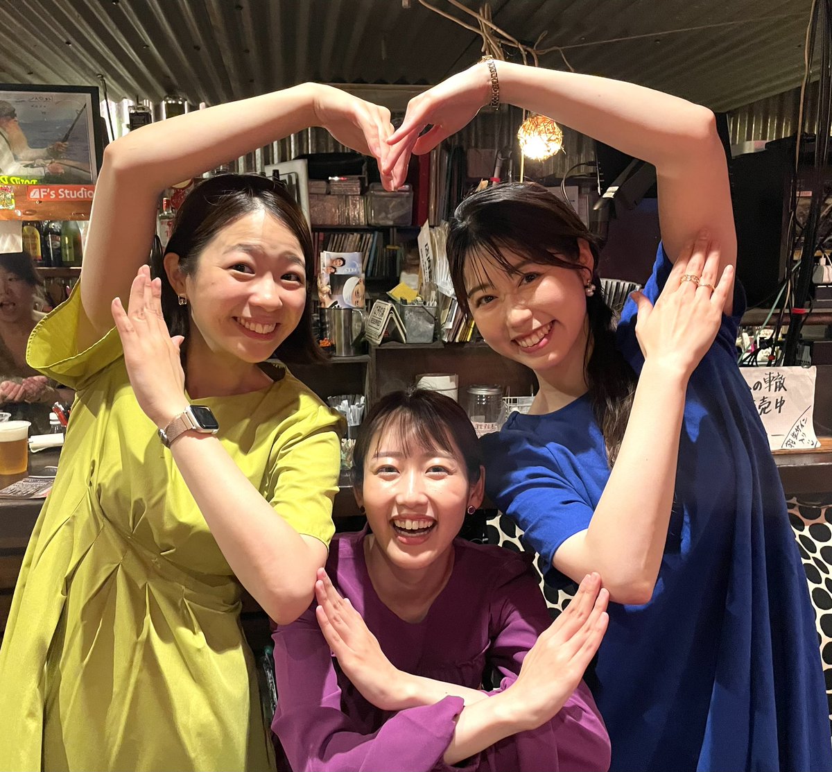 yokonandes's tweet photo. 今月。9月15日(金)は『ヨコヤマ⭐︎ナイト』第114弾。出演はMebius…KENTA KIHARA…藤江潤士…上綱克彦…河村綾奈…中根夕希…渕上沙紀…横山雄二。この日が「ごぜん様さまシスターズ」最後の歌声。開演は19時…混雑が予想されますが…是非ライブカフェJIVEへお越し下さい。 https://t.co/ao6JYN4VvD