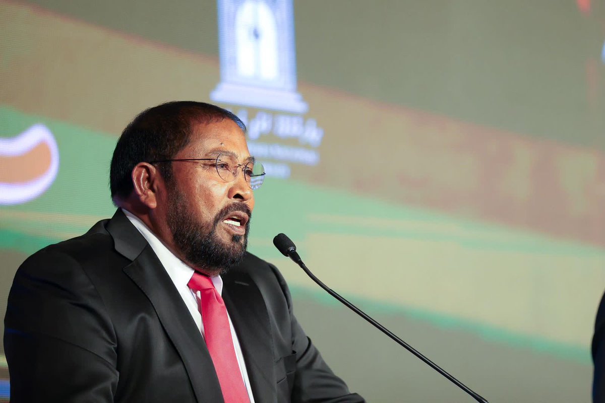 "ސިއްހީ ފަރުވާގަ އަޅުގަނޑުމެން ވިސްނާފައި އޮތް ގޮތަކީ ހުރިހާ ފަރާތްތަކަށްވެސް އެކަމަށް އެދިގެން އަންނަ ފަރާތްތަކަށް ސިއްހީ ފަރުވާ ފަސޭހަކަމާއި އެކު ހަމަޖައްސައި ދިނުން. މިހާރު އޮތް ގޮތަށް ބަލާއިރު ވަރަށް ތަކްލީފްތައް ބޮޑު ކަމެއް އެއީ. އެހެންވީމާ އަޅުގަނޑުމެން އެކަން