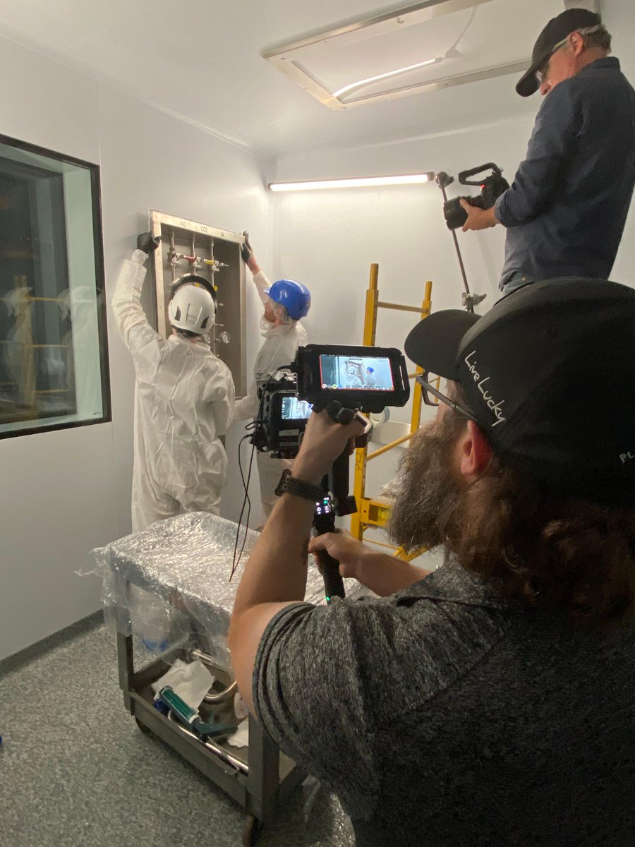 PCIcontracting's tweet photo. The @DECCO_Inc team visited the PCI New England branch for a collab video project. Using our cleanroom mock-ups, they filmed interviews & custom component installations. Our long-standing partnership shines in the Northeast cleanroom construction. ๐ฅ #PCIEveryDayCounts #PCIproud https://t.co/Ar5m0YZHEL