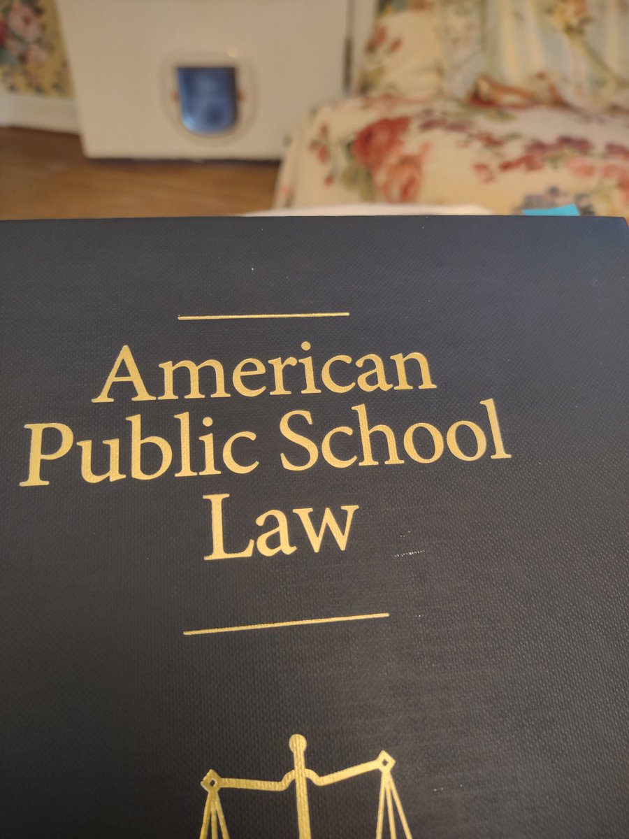 Msaking2's tweet image. Some light reading this weekend #TheMoreYouKnow #studentsneedmetoknow