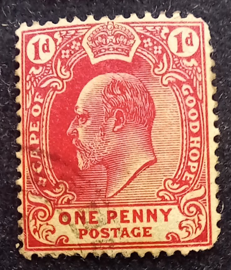 DigiclerkS's tweet photo. Exploring stamps from a small envelope...some real gems. https://t.co/ZQVfv1amhJ