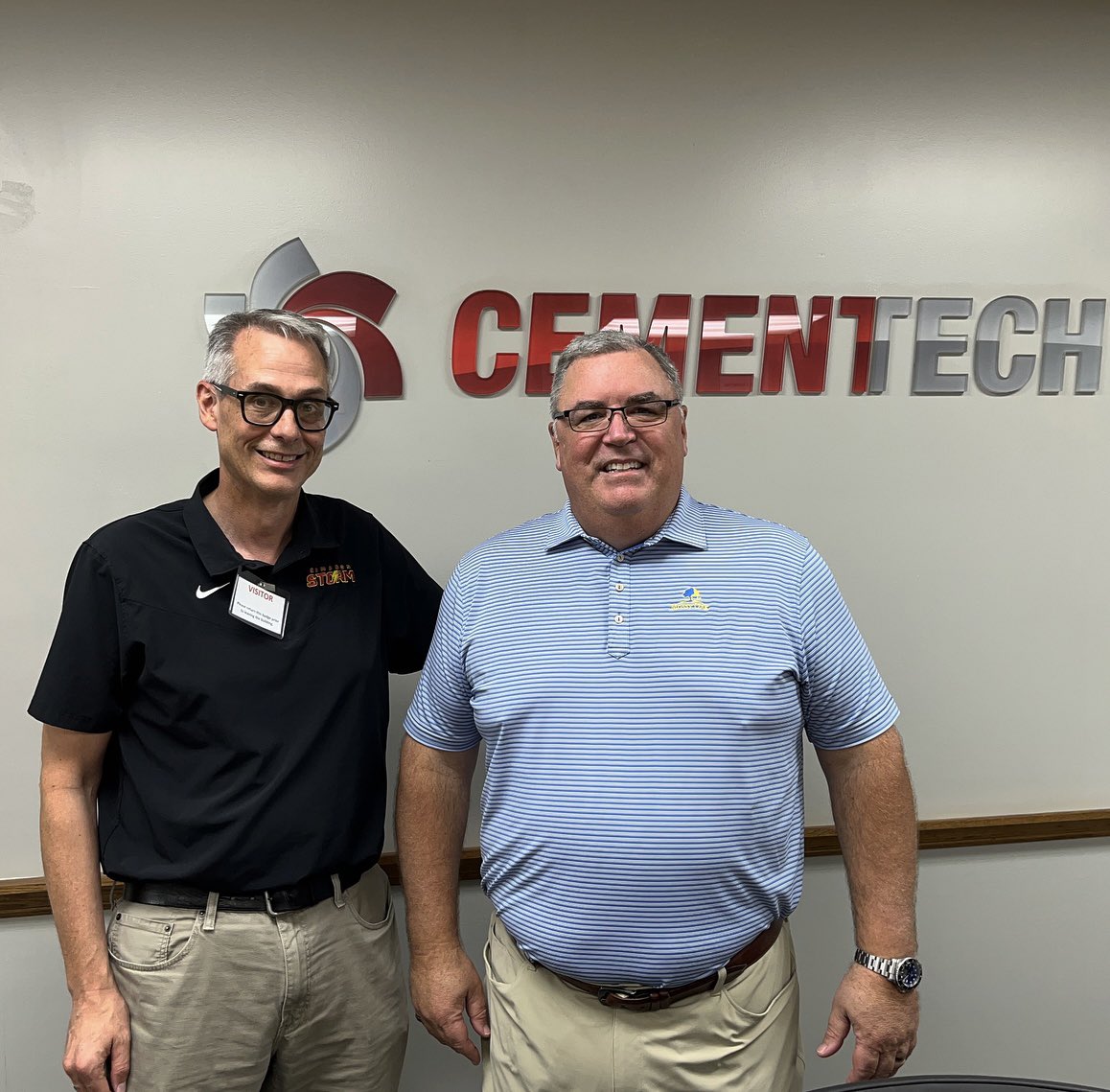 jaybyers's tweet photo. Great meeting & tour of @cementech with President & CEO Connor Deering. Located in #Indianola, #CemenTech is world's largest manufacturer of volumetric proportioning & continuous concrete mixing solutions. Info: https://t.co/Sv5ouOHepQ #DSMUSA https://t.co/uHxKGFCEKT