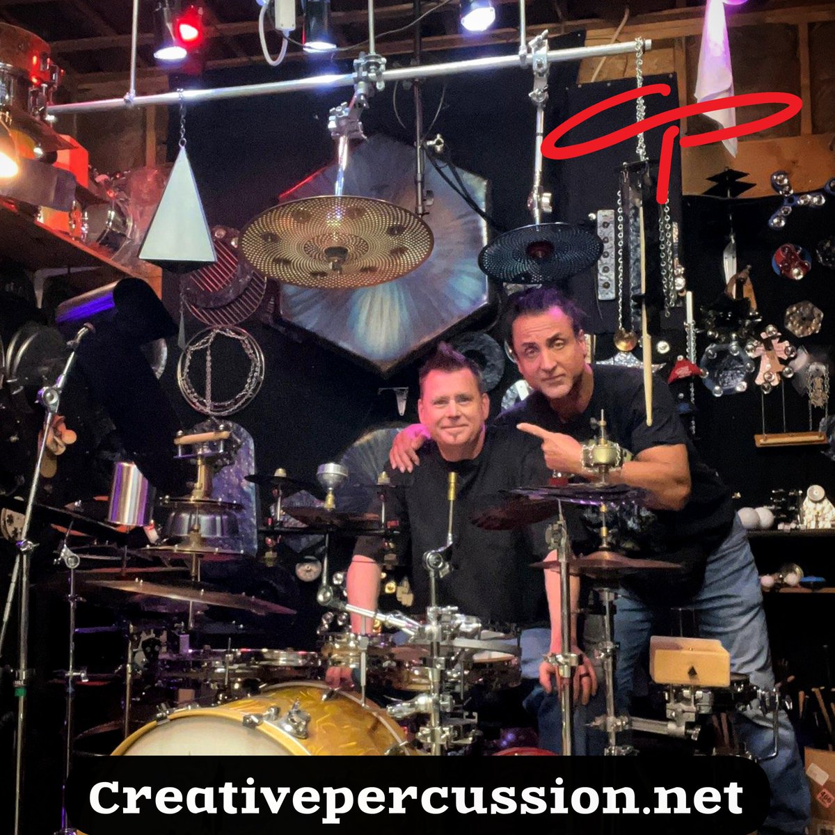 CreativePercus1's tweet photo. Had a great visit at the CP Shop yesterday from the percussion master Daniel de los Reyes of the amazing Zac Brown Band! We are truly blessed with all the friendships we are able to make by doing what we love to do! More visits lined up in the coming months.
#cpartistfamily https://t.co/Kw8KDVOHMk