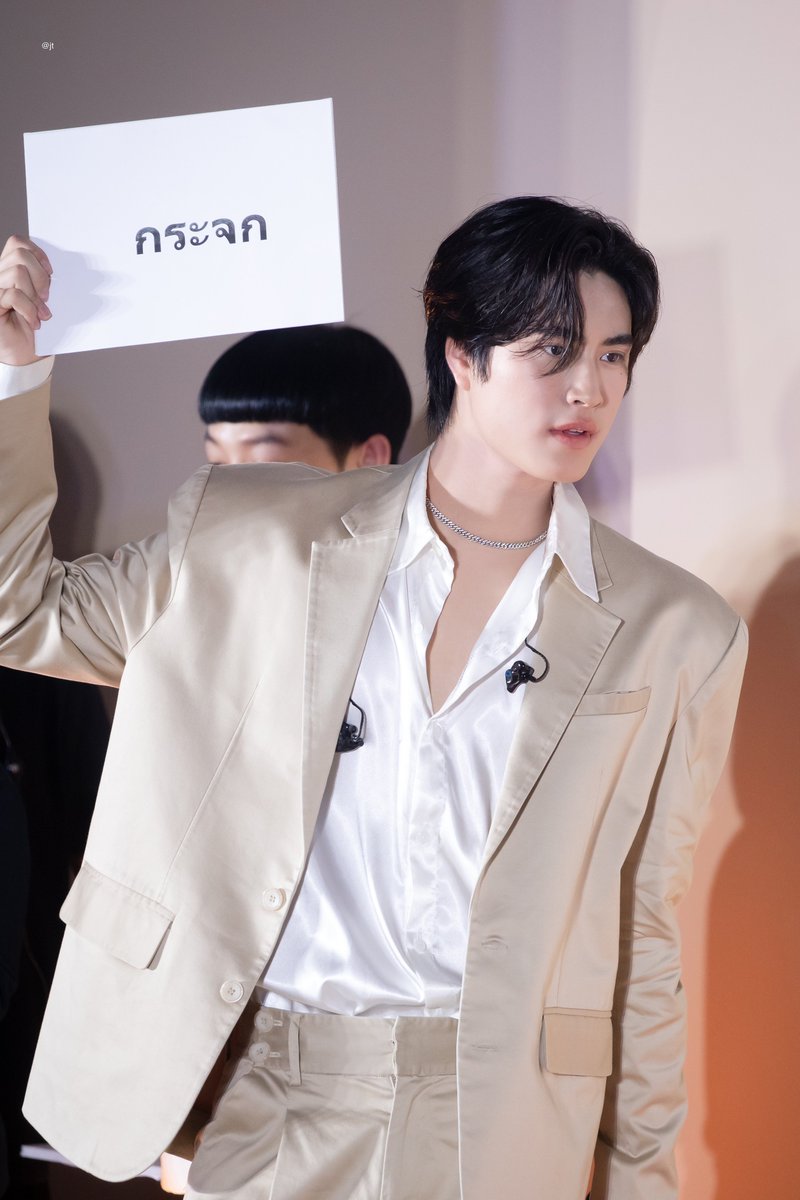 ไม่ได้ดึง มันตึงเอง ~ 
#THERITZCLINICXGeminiFourth
#Gemini_NT #เจมีไนน์นรวิชญ์
