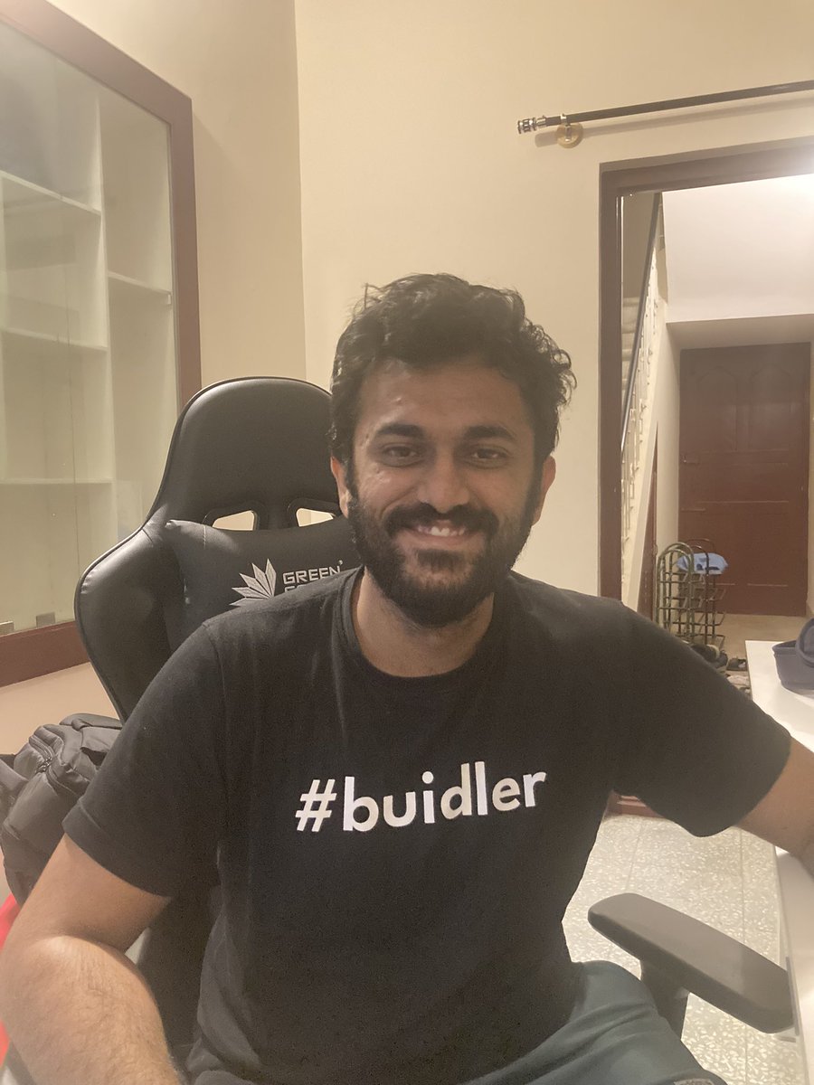 Chiragravi's tweet photo. Day 18 of @shardeum’s #proofofcommunity Backpacking India 🎒🇮🇳
📍Vellore and Bangalore
Perfect vibes ⚡️ https://t.co/2YybHIDcnV