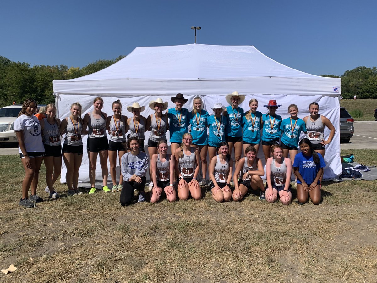 Titans with the win at the Belton Invitational and are led by a 1-2 sweep individually from Madison Cross &amp; Eva Garlich! JV and C-Team both place 2nd with solid team efforts! ⁦<a href="/LSWestAD/">LSW Titans Activities</a>⁩