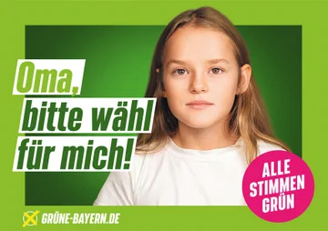 BTom1974's tweet photo. Die Sprache der Bilder:

- Mama, Papa, Oma, Opa (Familie)
- Keine Diversität
- Nur weiße Kinder
- Kein Gendern

Alles aus der Links-Grünen Bibel weggetilgt, Fokus auf deutsche Familien über die deutschen Kindern.

Was außerhalb des Wahlkampfs propagiert wird, ist jedoch im Wahlkampf tabu.

Versteht ihr was da passiert?

Bsp:
- Kein Elternteil 1 + 2.
- Keine Gebärende oder Person mit Uterus
- Keine Transgender Kinder
- Keine farbigen Kinder
- Keine arabischen Kinder
- Kinder dienen nur zur Meinungsbeeinflußung.

Vor der Wahl ist nicht nach der Wahl!