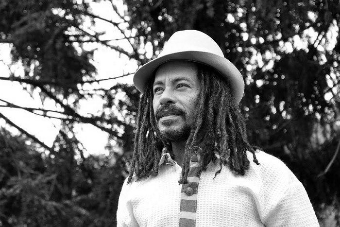 mundofunk's tweet photo. Hoy, a los 58 años, fallece Pablo Molina. tras una larga lucha contra el cáncer. Pieza importantísima de la escena reggae latinoamericana, fue miembro de Todos Tus Muertos y Lumumba, junto a Fidel Nadal. Un abrazo al cielo Pablito y muchas gracias por tu música y legado 🕊️🙏🏼 https://t.co/t6yYDlvxD1
