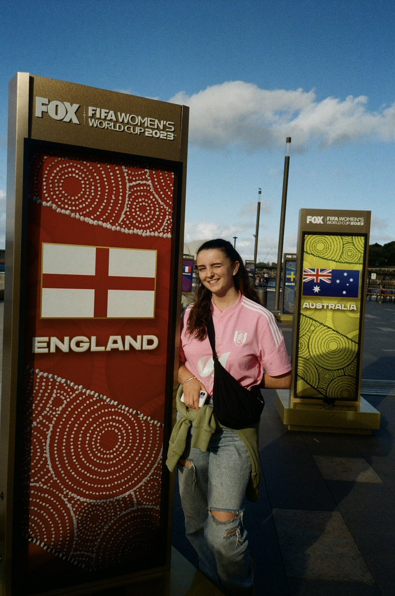 l0ujade's tweet image. the womens world cup experience from an england fan… in 35mm.
thread below 🧵🎞️