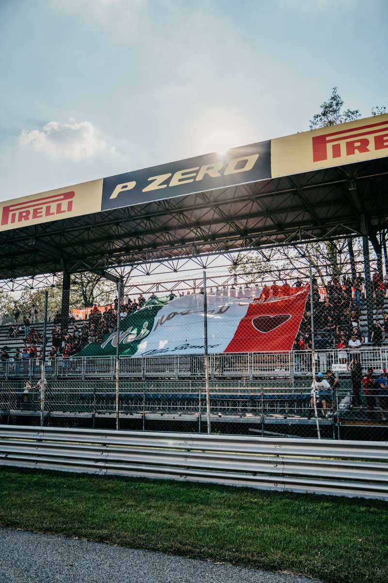 Monza, you’re quite something. 💚🤍❤️

Your support is incredible! Share your point of view at the #ItalianGP. 📸 

#F1 #GetCloser