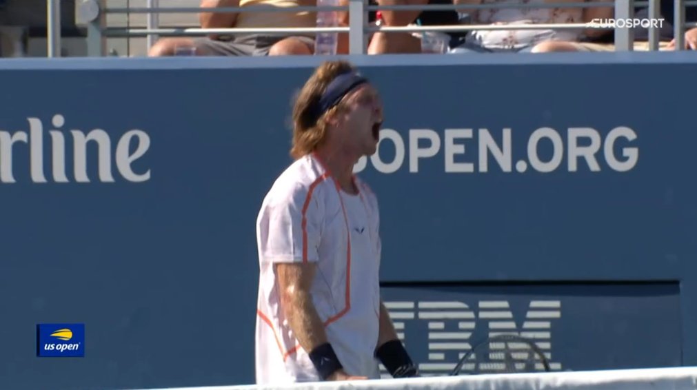 RemeliTennis's tweet image. Y'a le diable qui habite Rublev je le jure ce mec est fou