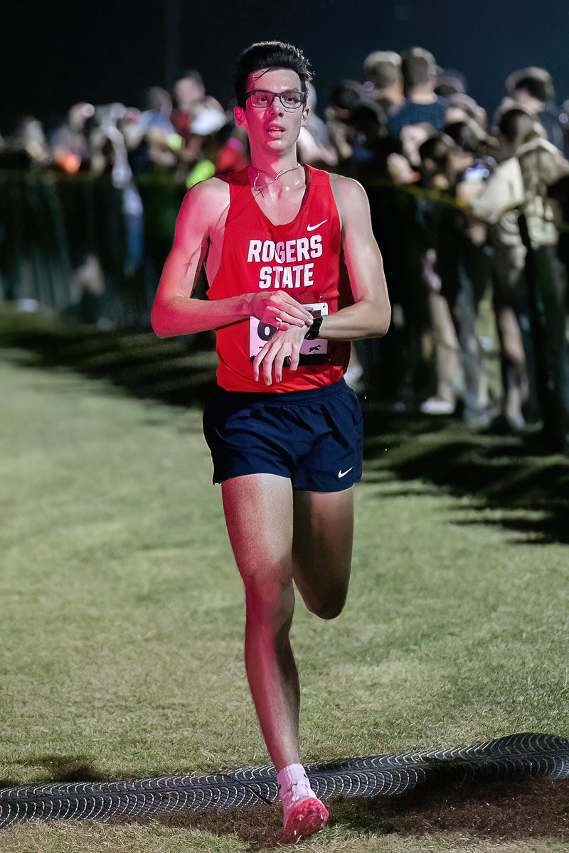 ICYMI: Women dominate by placing 5 in the top 7, lead by Gloria Butts’ runner-up finish. Junior Julius Oheim was first to cross for the men, who finish runners-up. 
#rsutfxc | #helptheteamwin