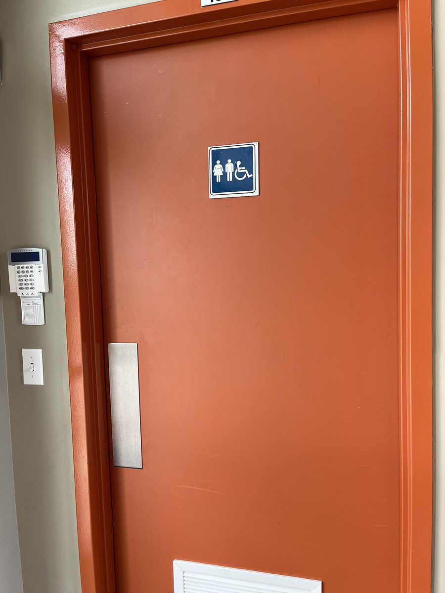 green_cait's tweet image. Ok, I’m finally #teamterf. This is unacceptable. 😂