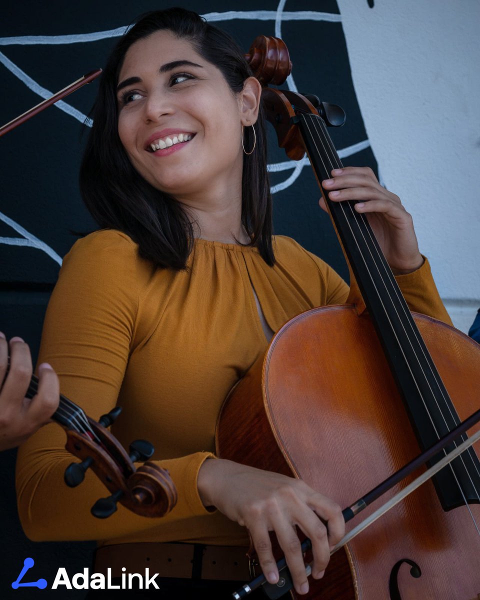 At the Boricua Emprende Fest, my team and I reconnected with an old friend who is now the director of ASCAP Puerto Rico. This encounter reminded me that the entertainment industry is a $3 trillion market. Let's not miss out!  😉

🗳️ Vote for <a href="/AdaLink_io/">AdaLink | Frenchies</a> to bring an essential