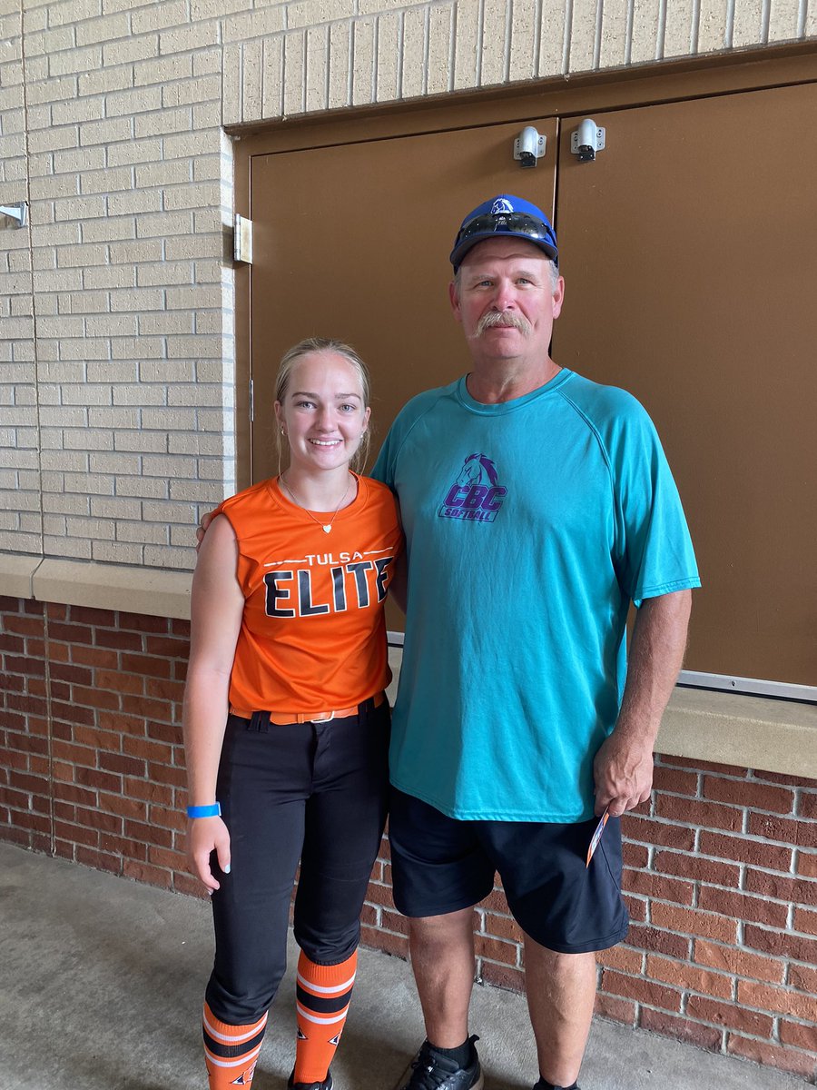 I attended the CBC camp today and I had a blast! I was able to get so many reps in with all of the drills we did! I also got some live reps in the scrimmage games we played! The players helping out and giving us feedback was also great! #BeElite