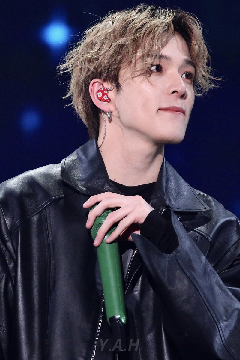 jaesahicats's tweet photo. fighting for todays  boys 🥰 https://t.co/EfVW7czRDm
