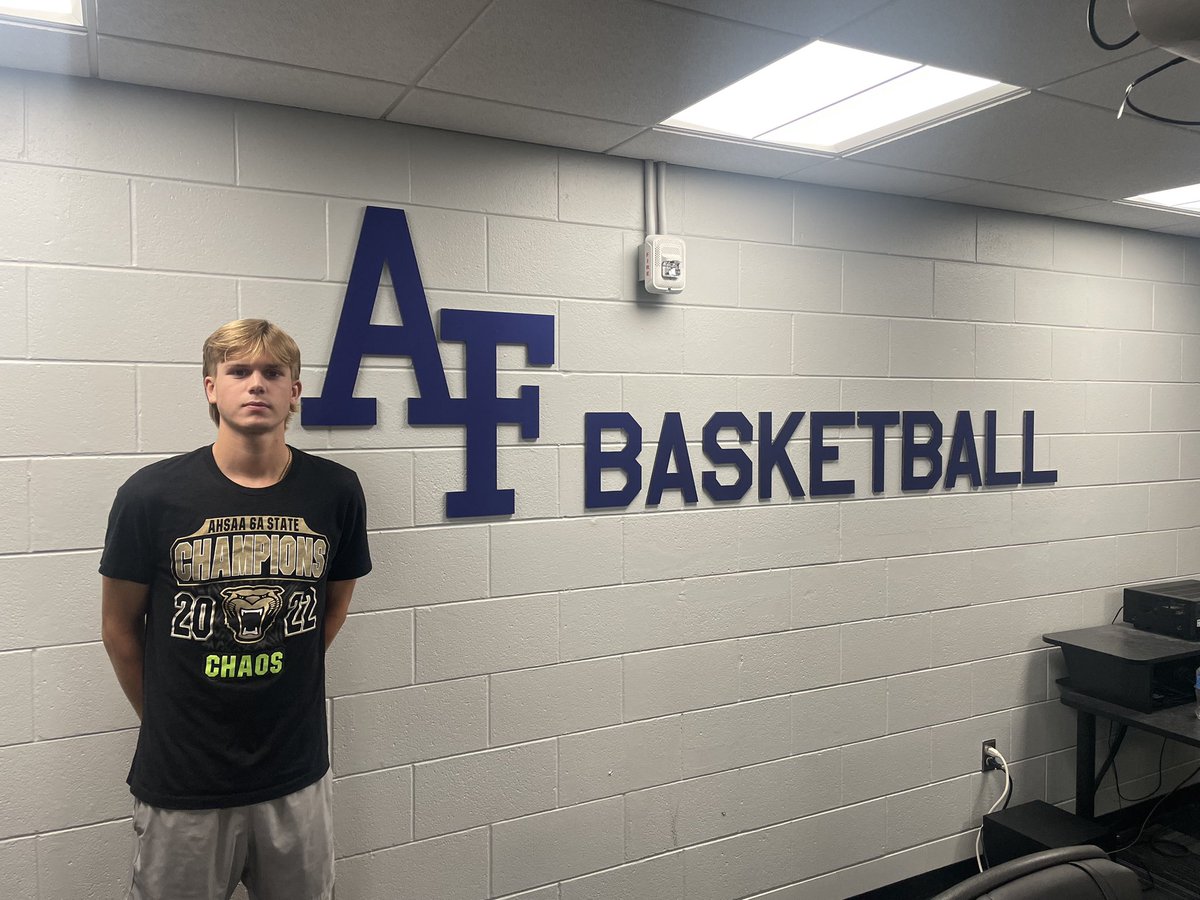 Thankful to have the opportunity to continue my athletic career at the United States Air Force Academy