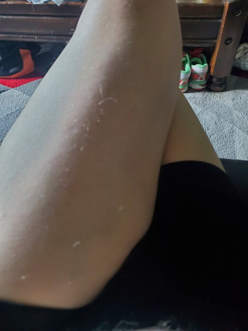 Happy Saturday evening loves... https://t.co/hezvqfjEaP