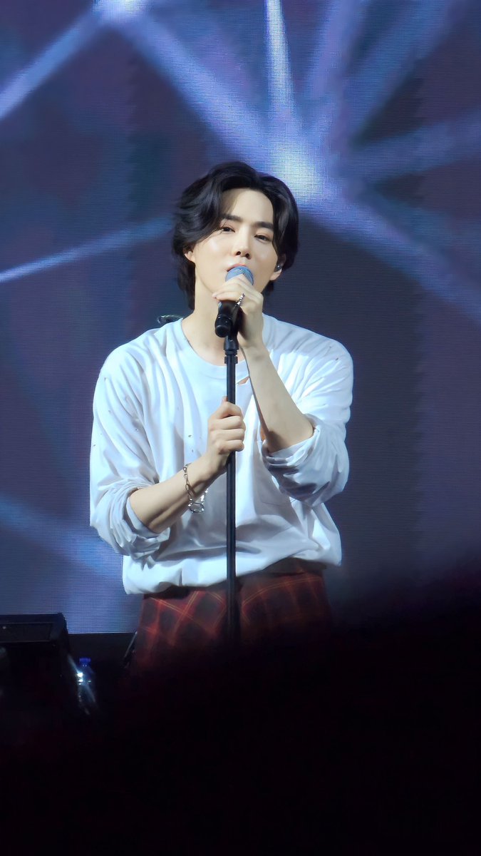 수호룩봇 tweet media
