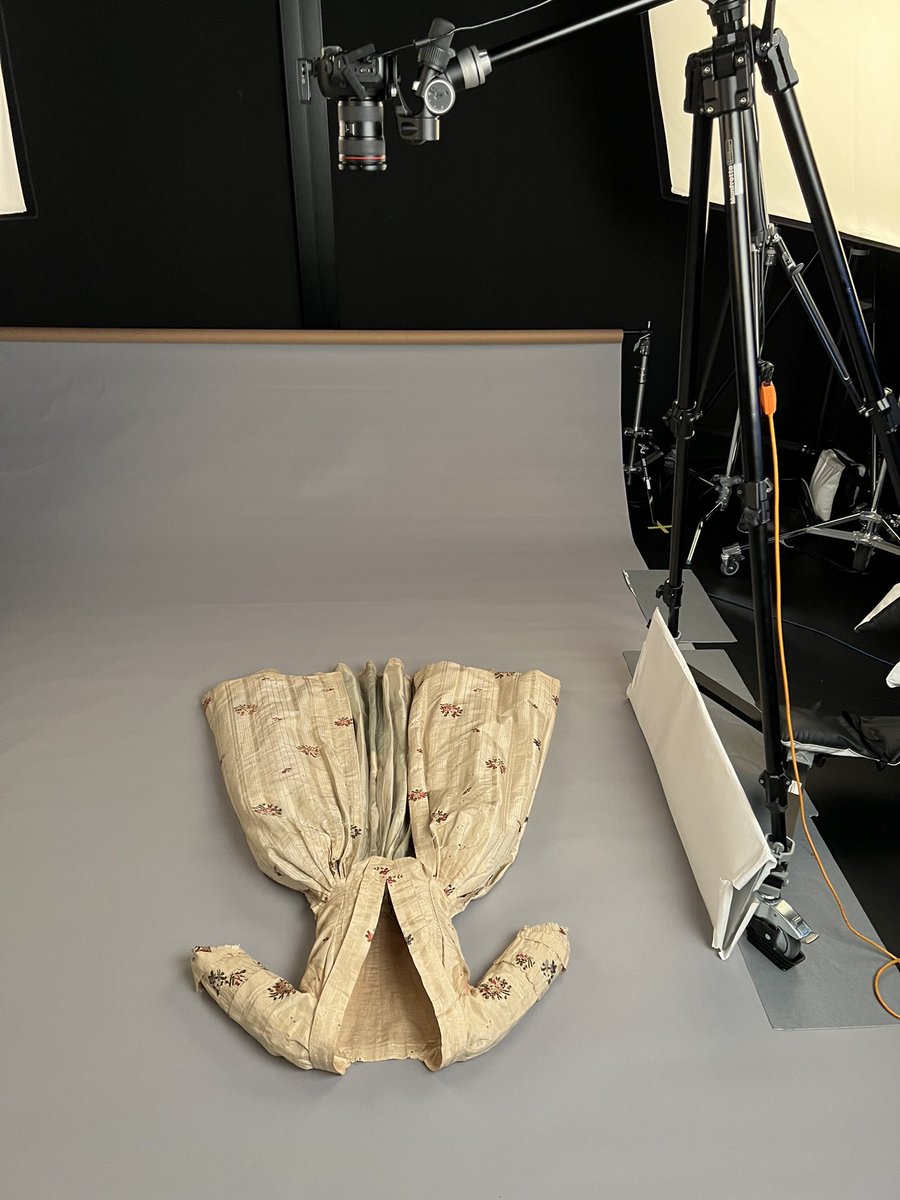 #BehindTheScenes #DigitalArchiving #HiddenInTheArchives Much fun last month photographing a selection of C18th and early C19th Eurocentric Heirloom Textiles, ‘Hidden in the archives’ of Auckland Museum. The focus of my current research. [T64 Helen McCalls Dress]