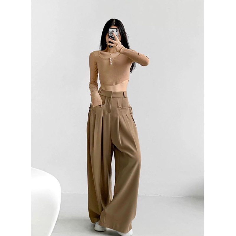baranggcewe's tweet photo. Celana kulot highwaist cakep banget nihhh modelnya ✨

https://t.co/ZMxbxmFPGm https://t.co/vxg6bADpU7