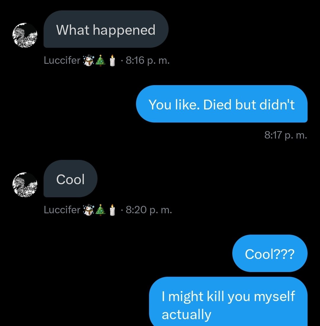G1RAFFEGUY's tweet photo. // the marines chat is a mess rn while the cp9 chat just looks like this. These guys r a different kind of mess https://t.co/U0qRTUtnNI