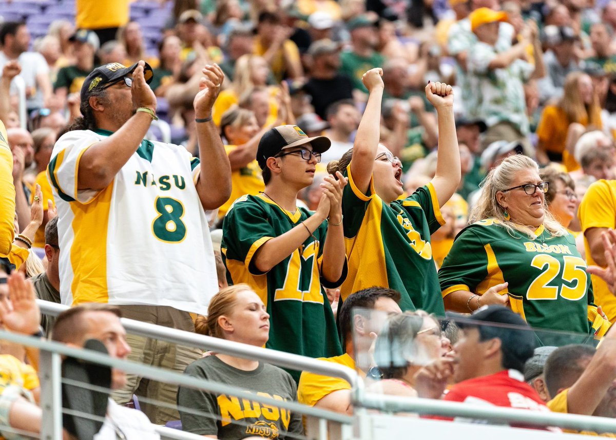 Huge shout out to #BisoNation. Once again, you continue to impress, 23k at @usbankstadium today was so cool. Best fans in the country! See you next week as we pack the @fargodome. #BisonPride #ReCommitToTheTradition