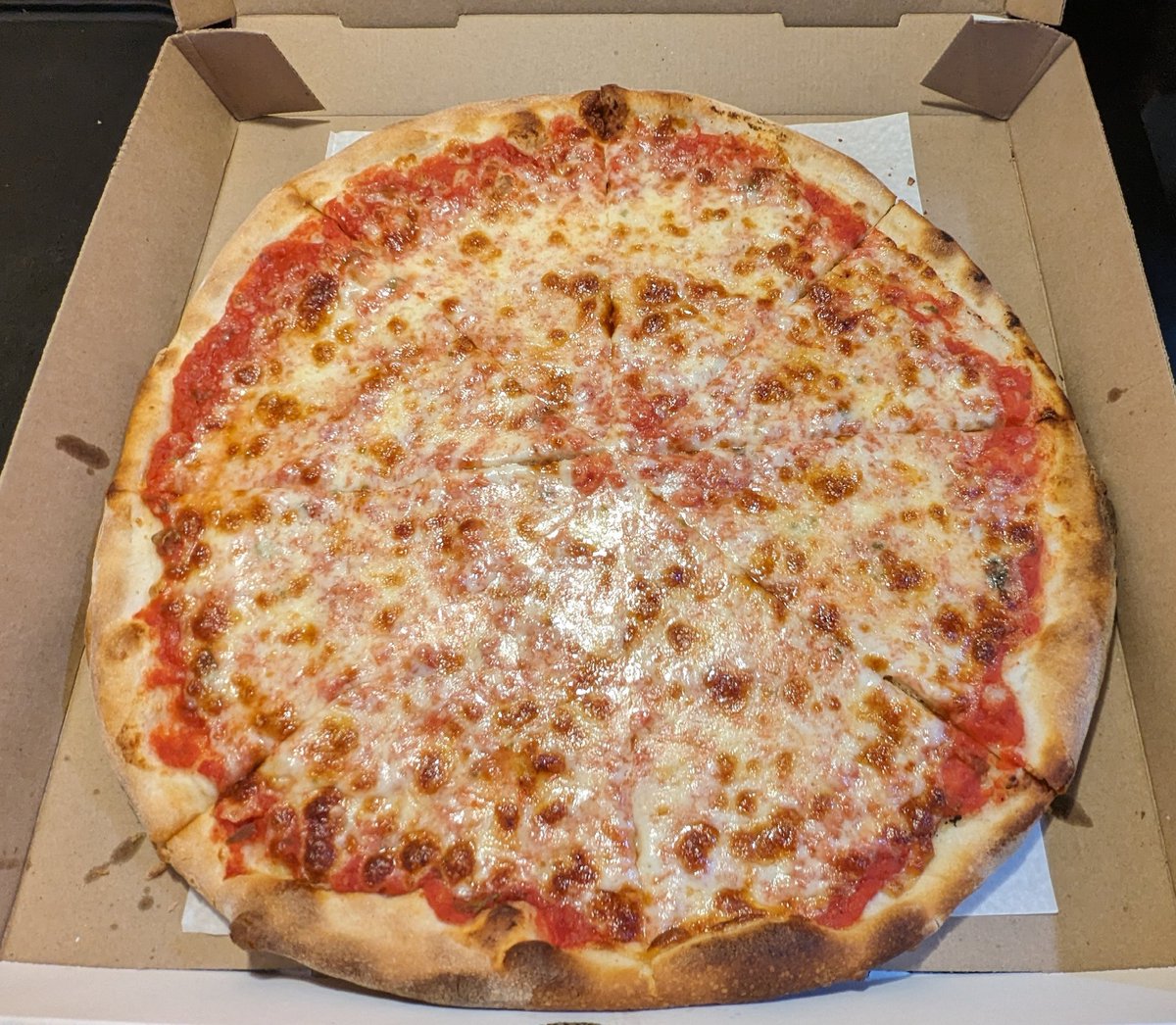 ShiningPhoenixG's tweet image. 🔴 It's time for pizza and friends w/@OrochiPops &amp;amp; @Bestiarii92! We're playing #DimensionShellshock DLC for #ShreddersRevenge! 🔴

#TMNT #BeatEmUp #costream #smallstreamer #pixelart #indiegame #indiegames #pixelartgame 

twitch.tv/shiningphoenix…