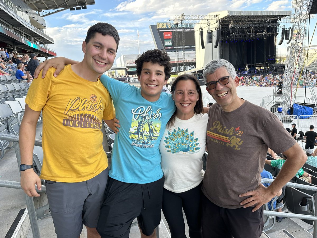 Lisa Borden tweet media