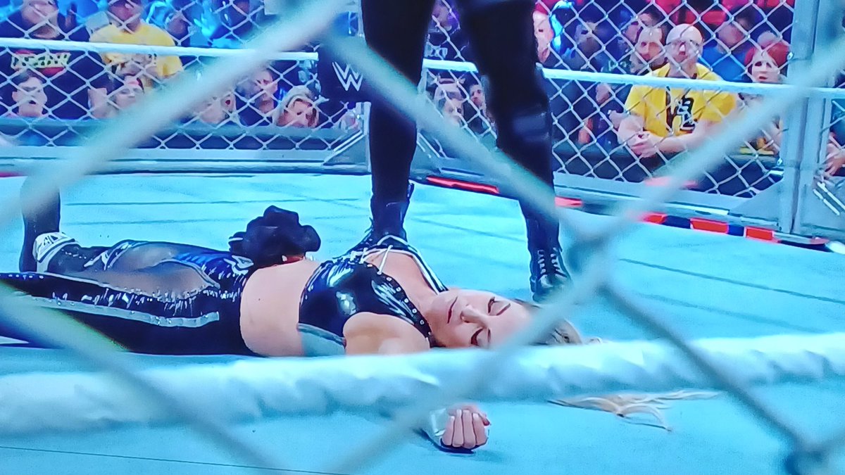 Even though Becky won
 
I am amazed at Trish. She did fantastic for her first time in a steel cage match👏 👏

 #WWEPayback #thankyoutrish #steelcagematch #steelcage #WWE #TrishStratus #beckylynch