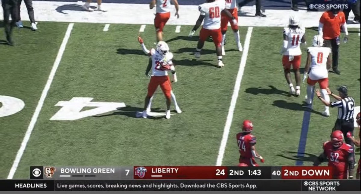Let’s go <a href="/HuskeyJalen/">Jalen Huskey</a> StormBoy4Life with the fumble recovery for <a href="/BG_Football/">BGSU Football</a>