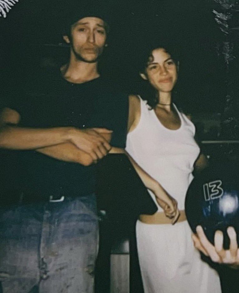 percy_updates's tweet photo. #PercyHynesWhite out bowling with friends recently✨🖤 https://t.co/sNu3ii6gIY