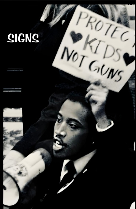 A reminder that #school is in session across the country, where #RedStateRepubs allow weapons of war on our streets, no permit or age limits to be trod upon. It shouldn't be hard to choose life over #guns! #GunSafetyNow #GunViolence #BidenHarris2024 #VoteBlueToSaveDemocracy 💙