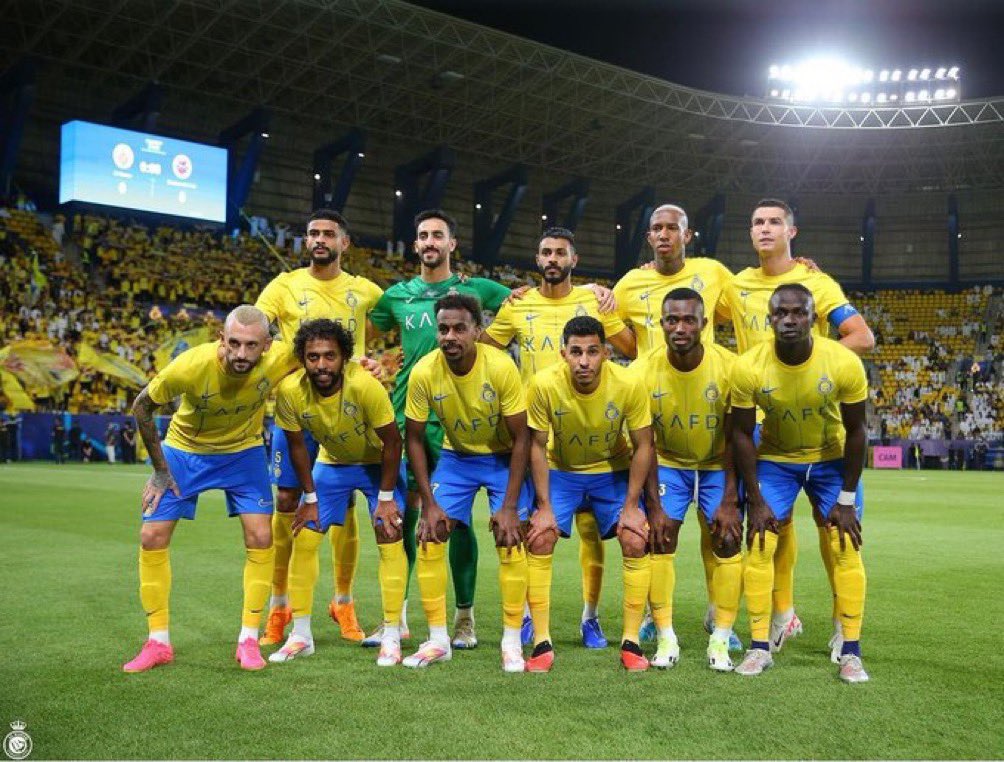 في آخر ثلاثة مباريات ...

النصر يضرب بقوة ويسجل 14 هدف😅

نصر كاسترو يبدع ويمتع ...

مبروك عشاق النصر  هاردلك عشاق الحزم

#الحزم_النصر 
#النصر_الحزم