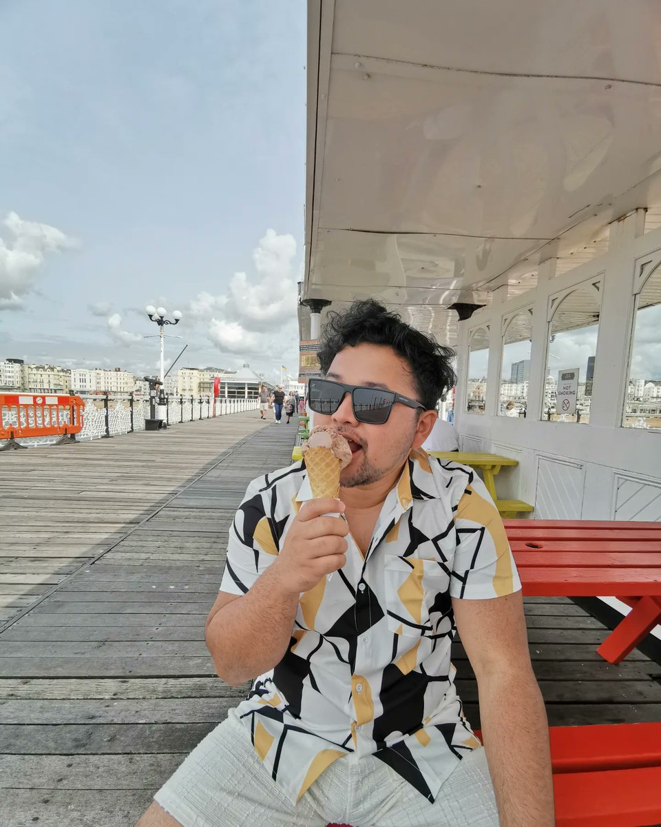 SenpaiTeeZee's tweet photo. 📍 Brighton, 🇬🇧 https://t.co/LSQyJ2WCNF