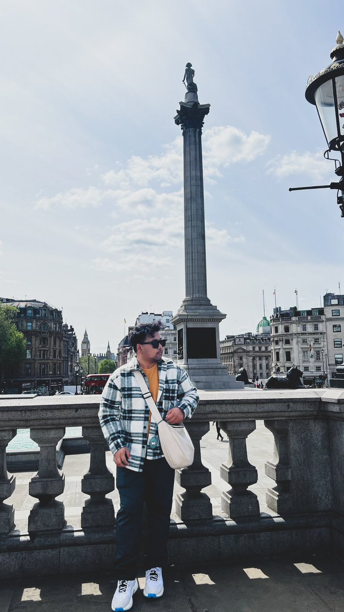 SenpaiTeeZee's tweet photo. 📍London 🇬🇧 https://t.co/bhMAngYFV0