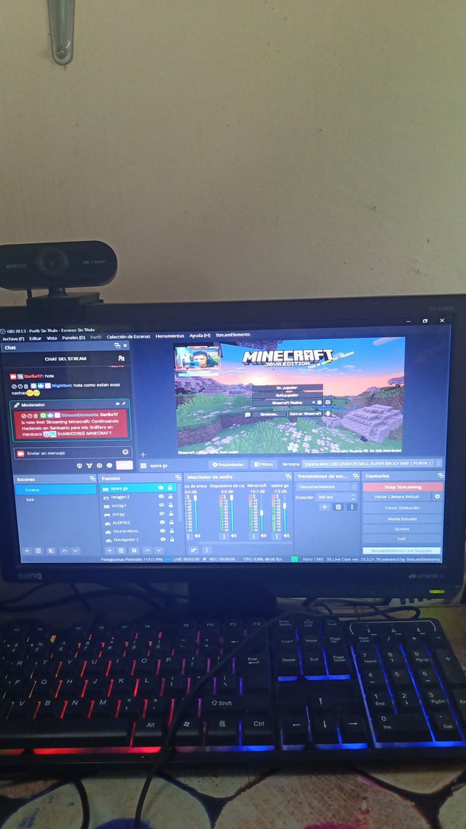 Dar_So17's tweet photo. En directo mi gente hermosa continuando lo de ayer Santuario para mis Sniffers
#minecraft #TwitchStreamers https://t.co/vII33Wl7Wt https://t.co/ucjvaQjPsm