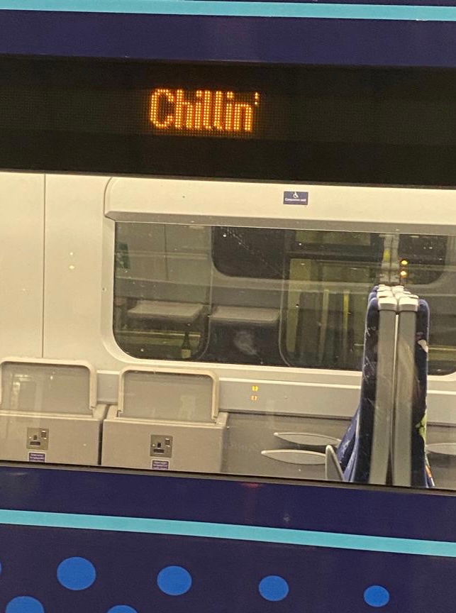 arungo1's tweet photo. @ScotRail train are #Chilling https://t.co/RQBsZpBxfZ