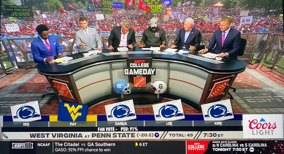 dewaynedickens's tweet photo. Coach Prime and Trust the Climb!  @PatMcAfeeShow @CollegeGameDay @WVUfootball https://t.co/h2vWj2J99V