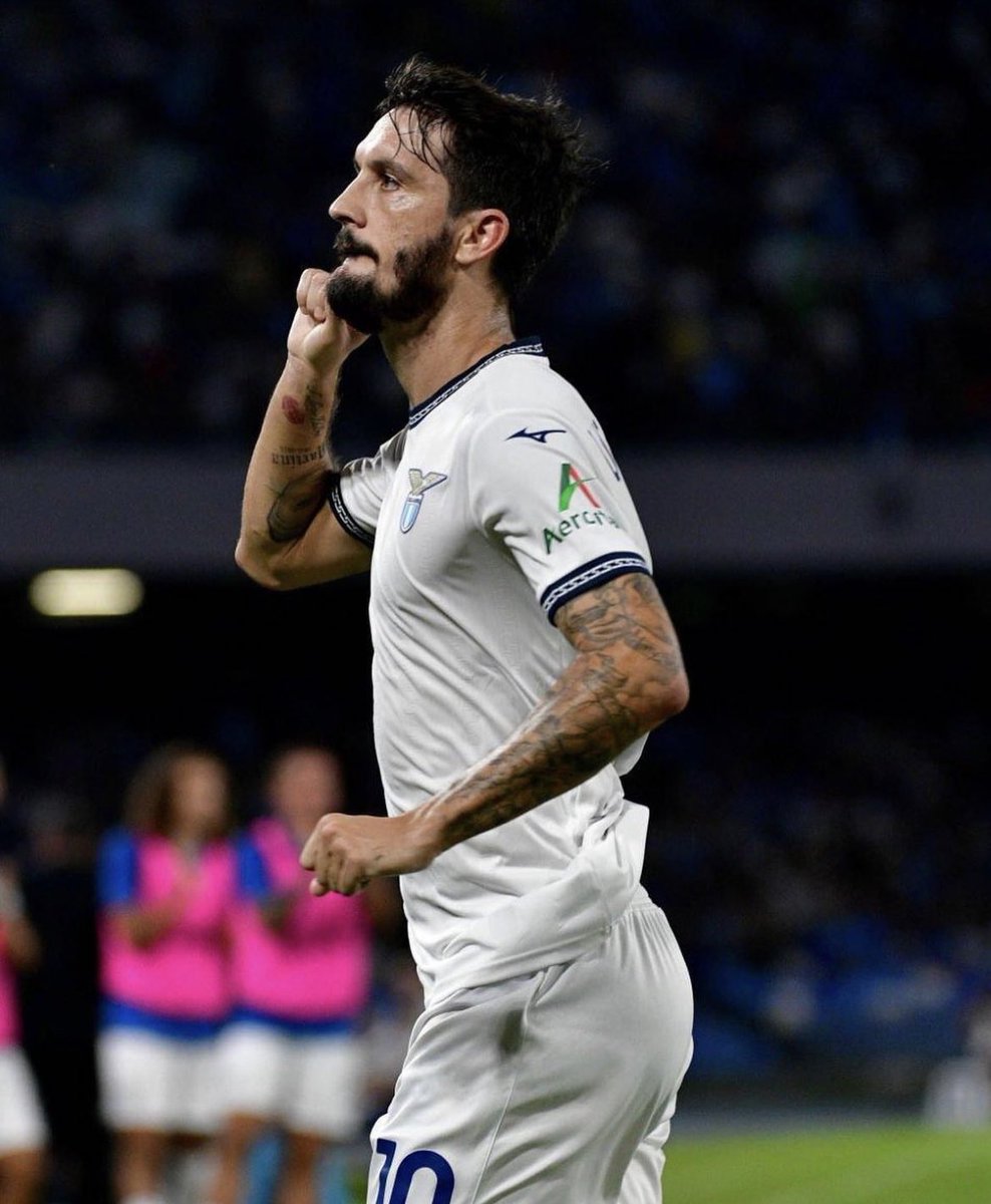 Luis Alberto is an underrated baller.🔥

#lazio #roma #italia #italy #sslazio #seriea #ig #rome #calcio #forzalazio #football #napoli #igerslazio #ultraslazio #igersitalia #juventus #ssl #curvanord #travel #avantilazio #photography #picoftheday #forzalaziocarica #curvanordlazio