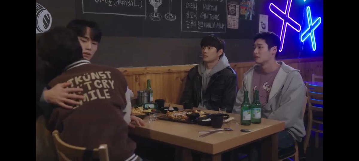 MalsQian's tweet photo. LMAOOOOOO #LoveClass2EP7 #LoveClass2 https://t.co/qnvDauUoDr