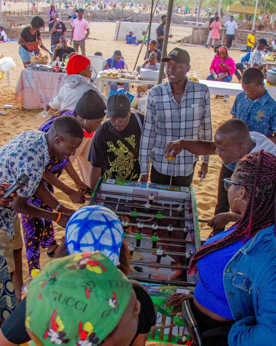 lacuisinologue_'s tweet image. La #6G en action 🚀📶

Ça me fait chaud au cœur de voir cette #jeunesse #ambitieuse, qui nous soutient et nous accompagne pour faire grandir le #SN_Connect ❤️.

Merci à la team #connectée. Vous êtes les meilleurs.