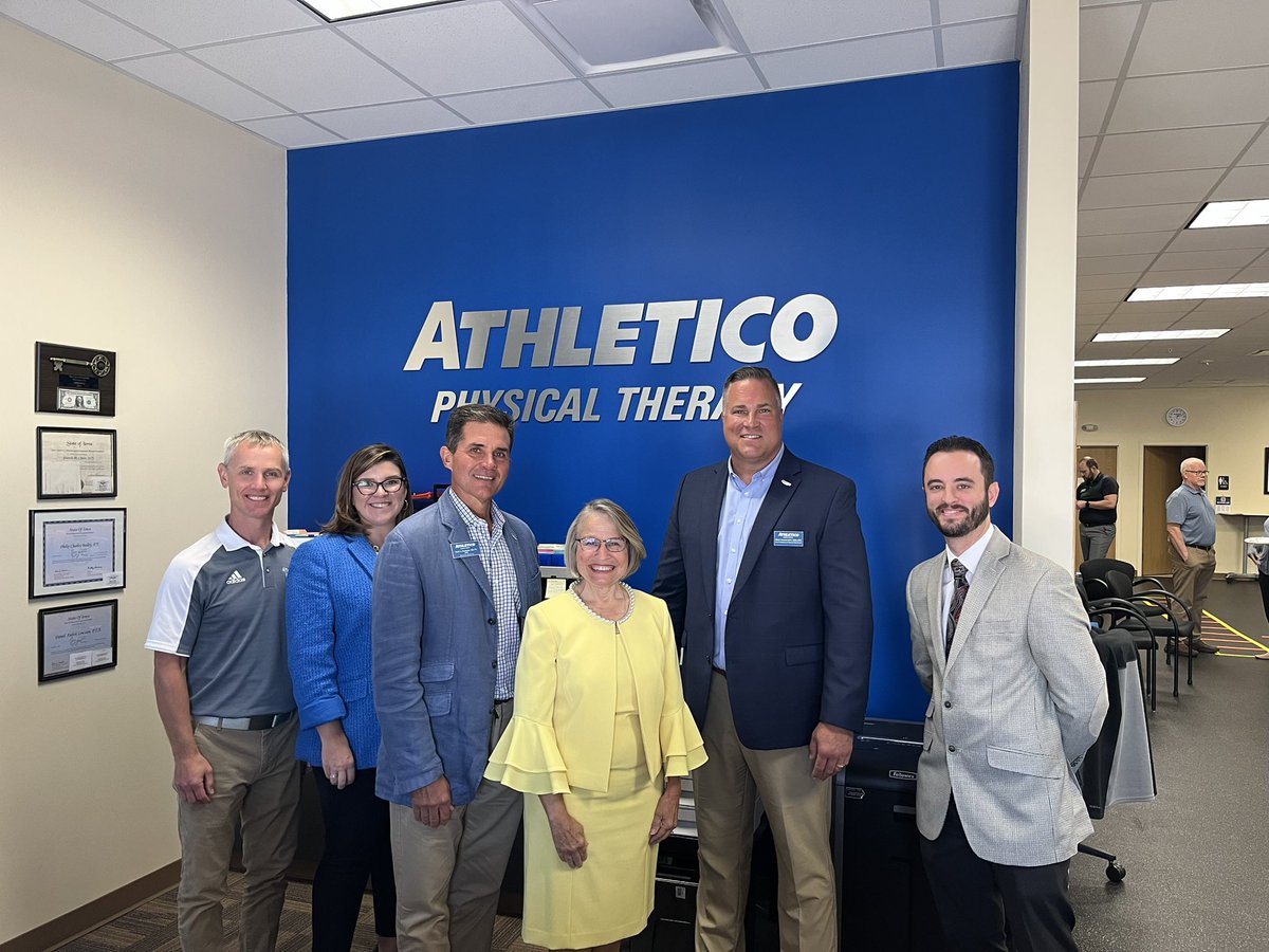 RepMMM's tweet photo. Earlier this week, I visited Athletico Physical Therapy in North Liberty and Coralville to discuss patient care, staffing needs, supervision standards &amp; the Strengthening Medicare for Patients and Providers Act. Thank you all for the discussion! https://t.co/YnimuLKJZC