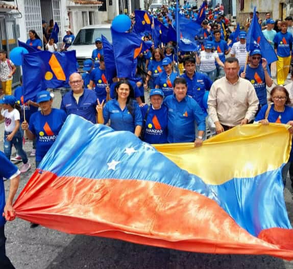 LelibethLiscano's tweet photo. #02ag Mérida decidió avanzar!! Ya son 15 las convenciones regionales progresistas. Seguimos construyendo una nueva alternativa política.💙🇻🇪
¡Rumbo a nuestra convención nacional!
@AProgresistaVE 
@luisromeroc 
@AprogresistaMda https://t.co/QSJFaXQCSg