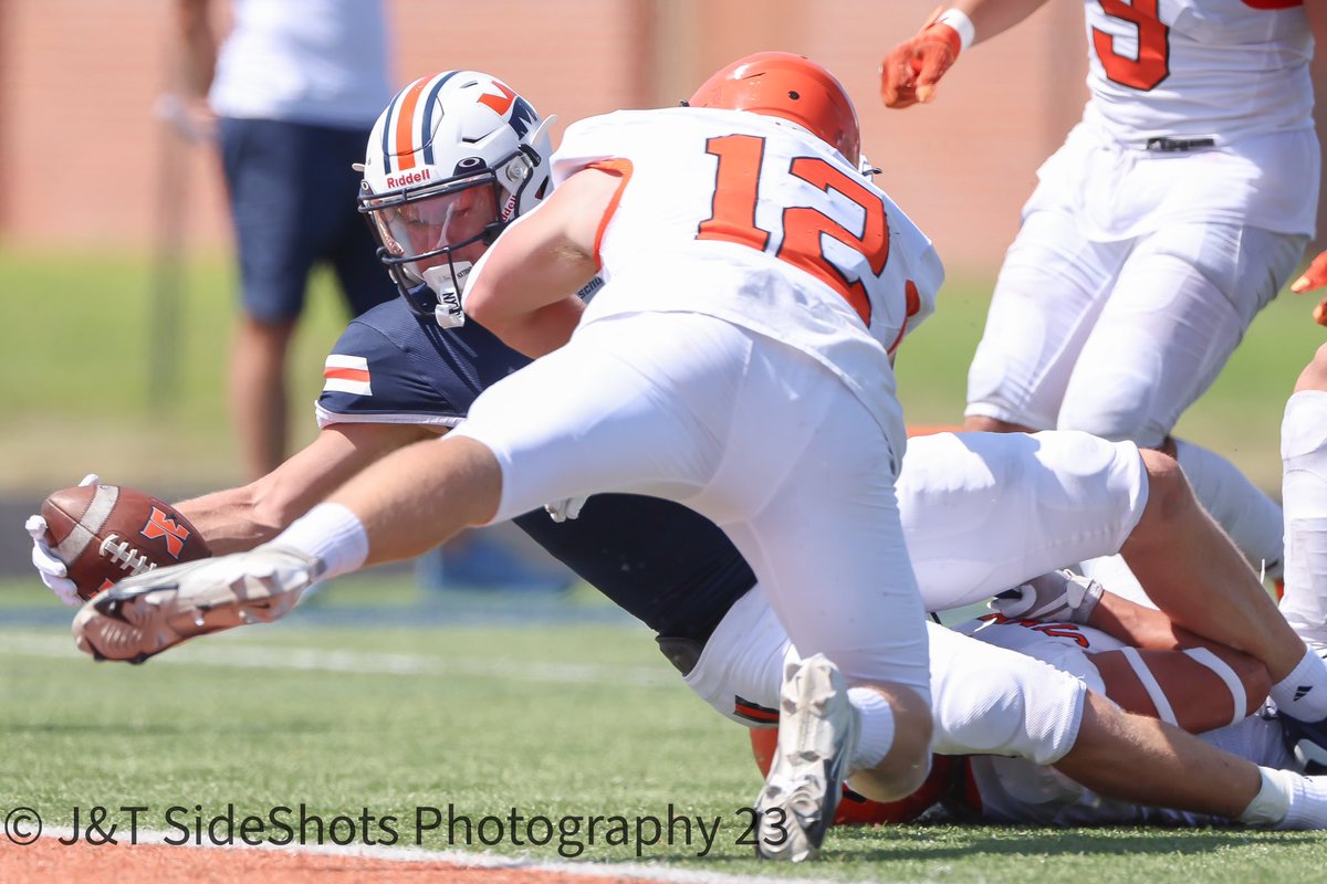 Midland handles business this afternoon vs Jamestown. This victory is a little sweeter for this photographer as kam made his college debut. Way to go <a href="/MidlandU_FB/">Midland Football</a> <a href="/KamdenDusatko/">Kamden</a>