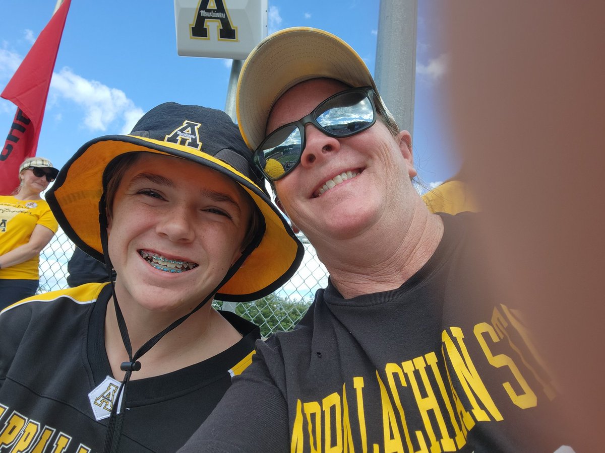 nattuck12's tweet photo. #BEATGW https://t.co/7fceG1qvm8