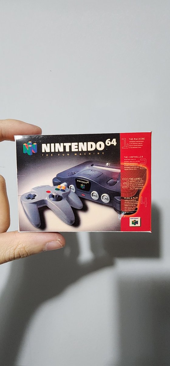 ✨️DIORAMA NINTENDO 64✨️

 Reviva a nostalgia e mergulhe na nossa coleção de games retrô. 🕹️❤️

Para comprar é só comentar, ou chamar @cubodonerd em qualquer rede social! Na sua primeira compra, você ganha 15% de desconto.

 #Nintendo64 #Mario64 #Diorama #JogosRetro  #Nintendo