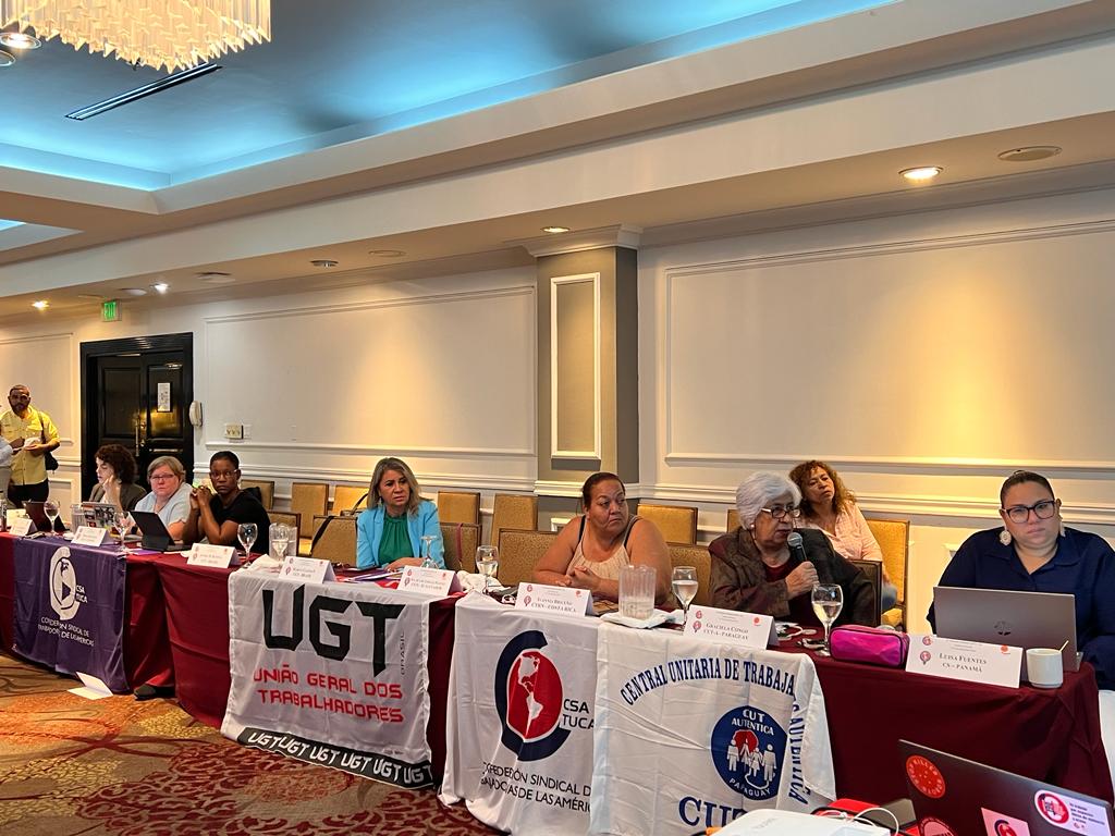 🇵🇦Sábado de reunión del Comité de las Mujeres Trabajadoras de las Américas #CMTACSA en #Panamá con la participación especial del Comité de la #Juventud Trabajadora de las Américas #CJTA. 
<a href="/fes_sindical/">Centro Regional Sindical</a> <a href="/ILOACTRAV/">ILO ACTRAV</a> <a href="/juventudcsa/">Juventud Trabajadora de las Américas - CSA / CSI</a> <a href="/KairaReece/">Kaira Reece</a>